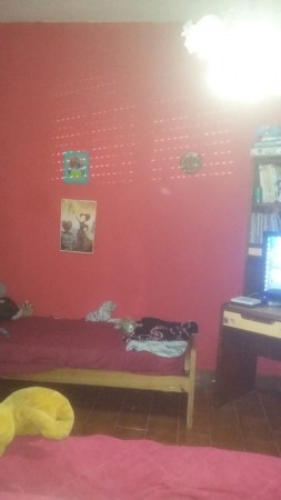 GALPON CON VIVIENDA DE 3 AMBIENTES CON SALIDA A DOS CALLES