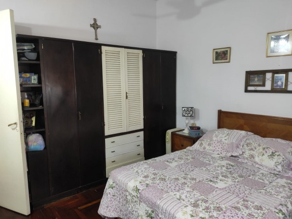 EXCELENTE PH DE 3 AMBIENTES, P.B. FRENTE EN BARRIO NAON