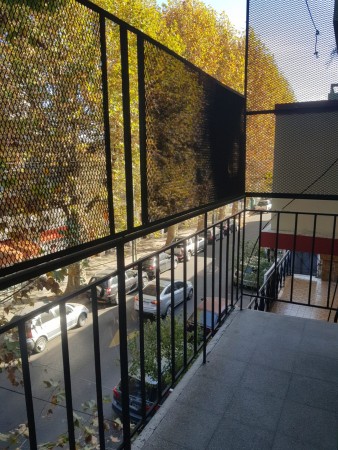 ALQUILER 2 AMBIENTES CON BALCON AL FRENTE
