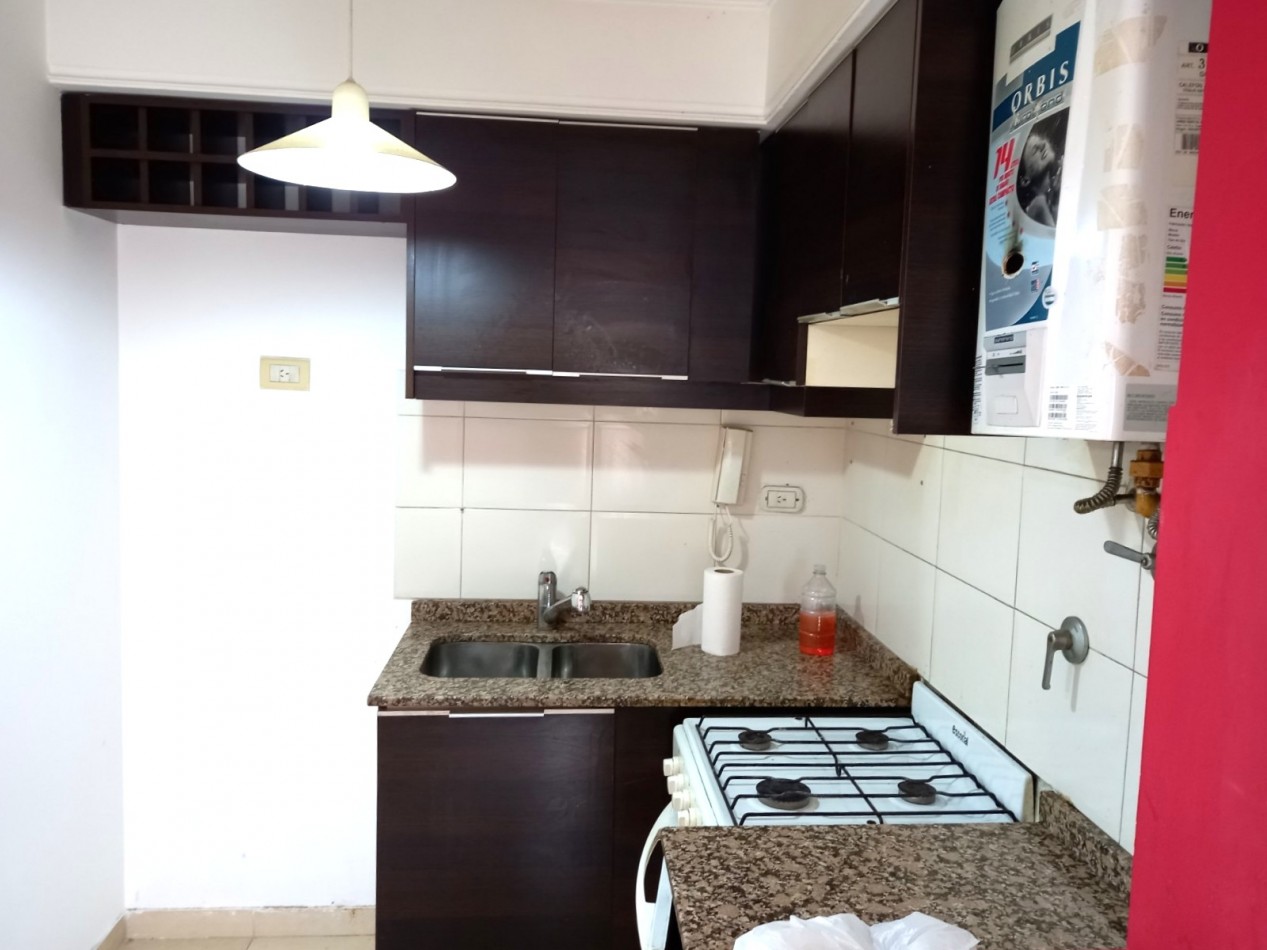 DTO. 2 AMB. EN VENTA CON COCHERA