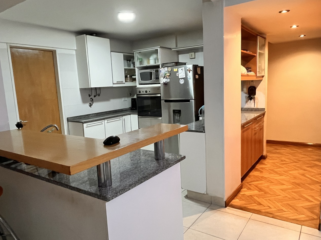 DEPARTAMENTO 4 AMBIENTES CON DEPENDENCIA