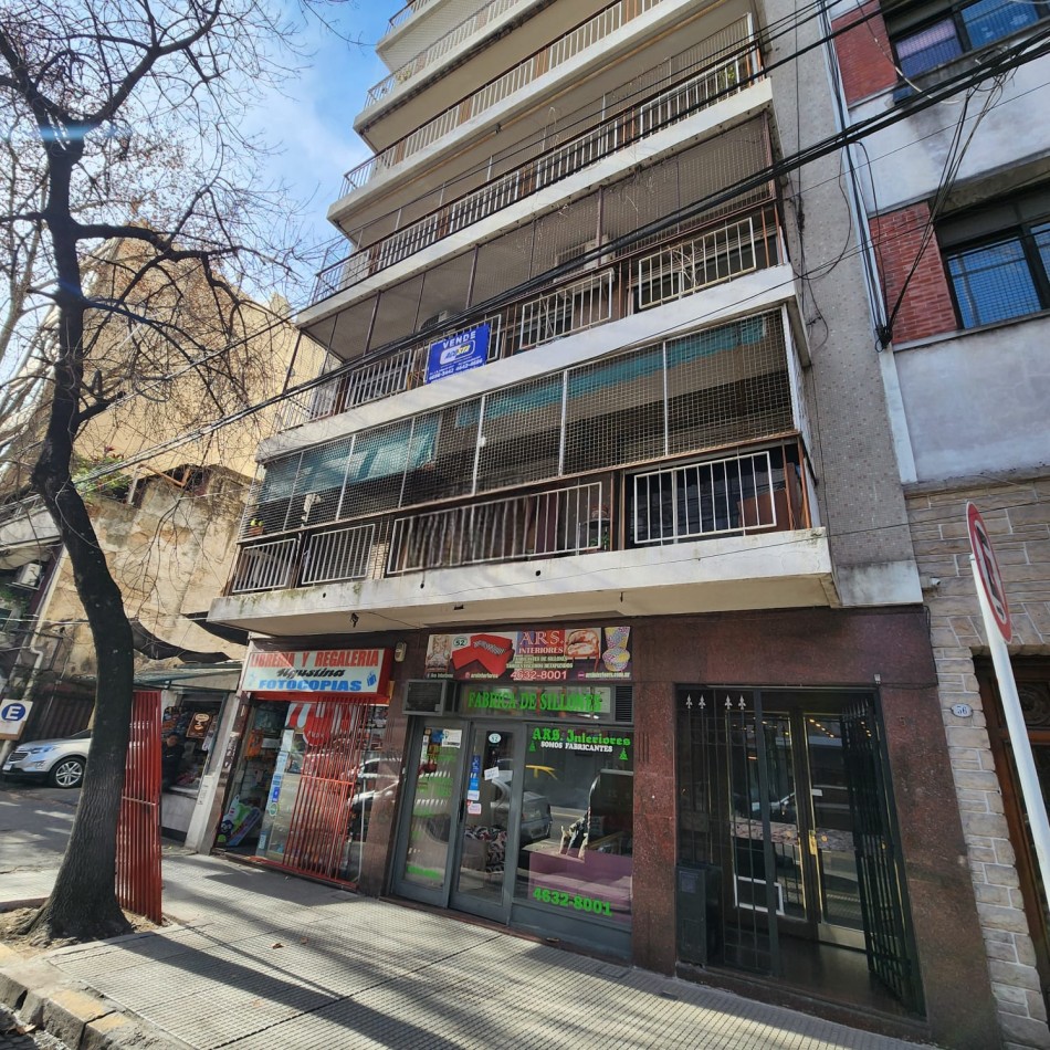 DEPARTAMENTO 4 AMBIENTES CON DEPENDENCIA