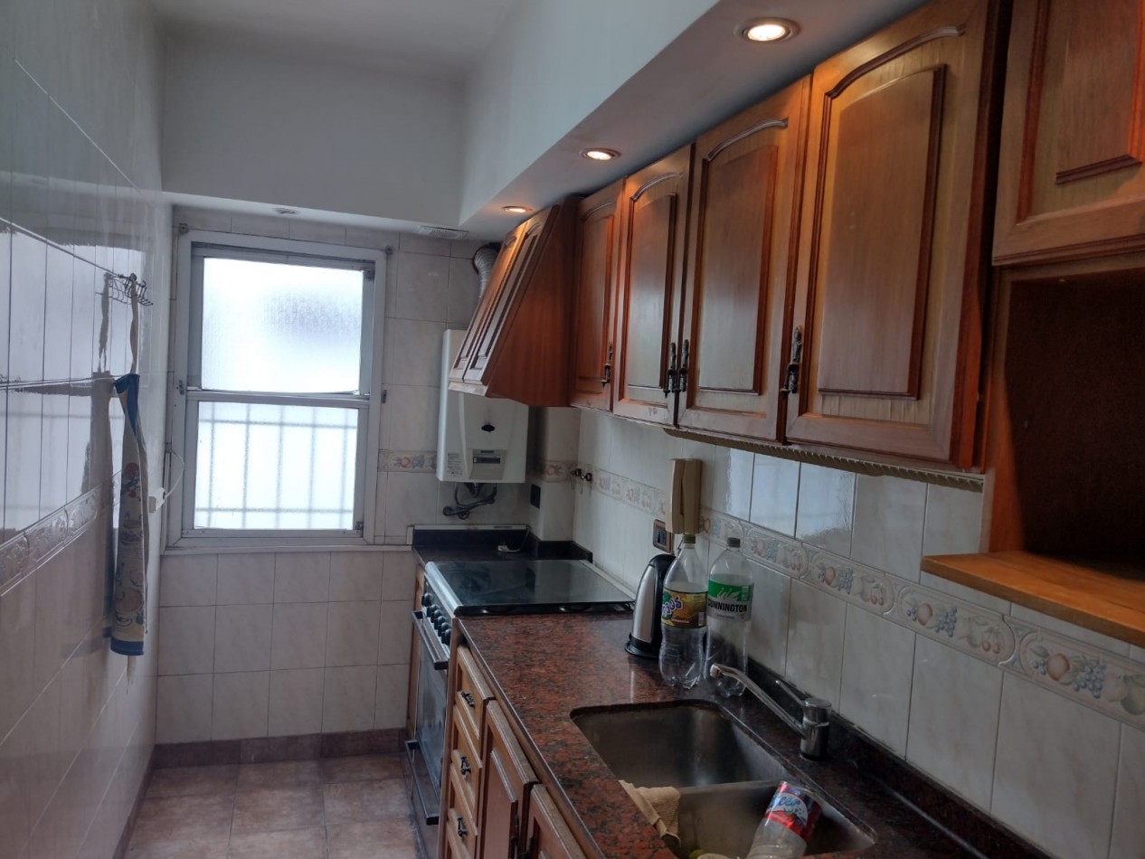DEPARTAMENTO DE 2 AMB. A 200 MTS DE AV. RIVADAVIA