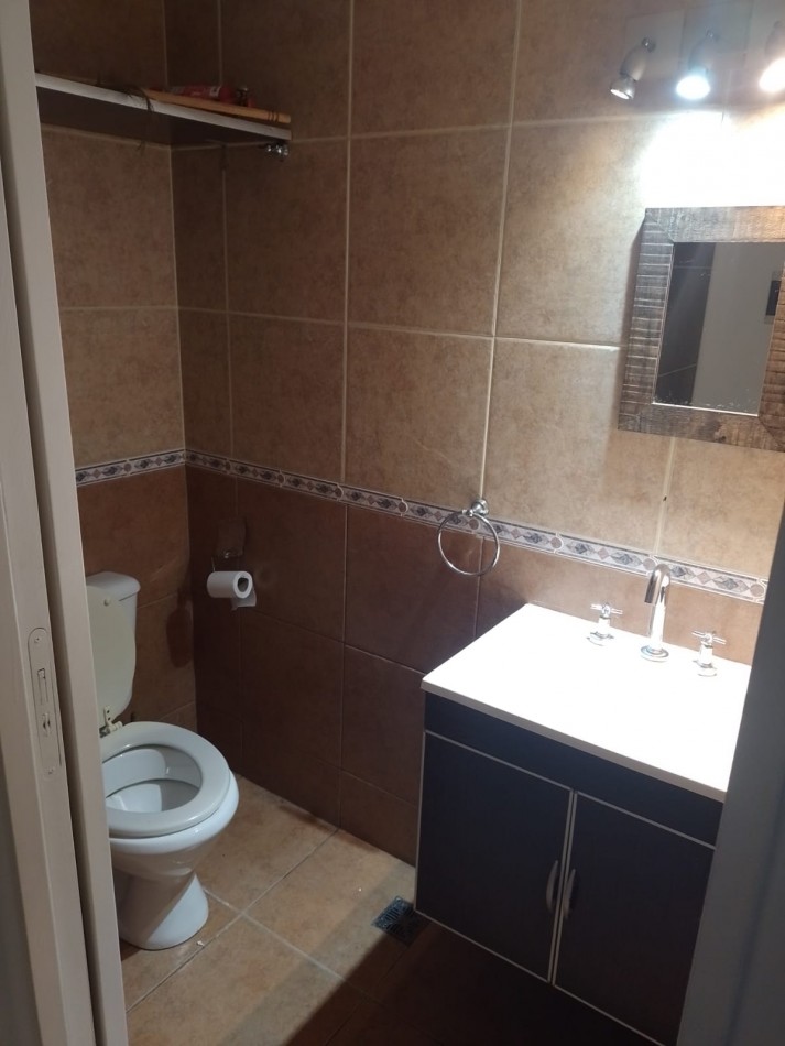 DEPARTAMENTO TIPO DUPLEX DE 4 AMB. PRIMER PISO AL FRENTE