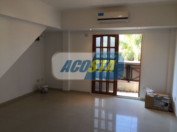 HERMOSO DTO. 2 AMBIENTES, A ESTRENAR, TIPO DUPLEX, MTS AV. E. CASTRO