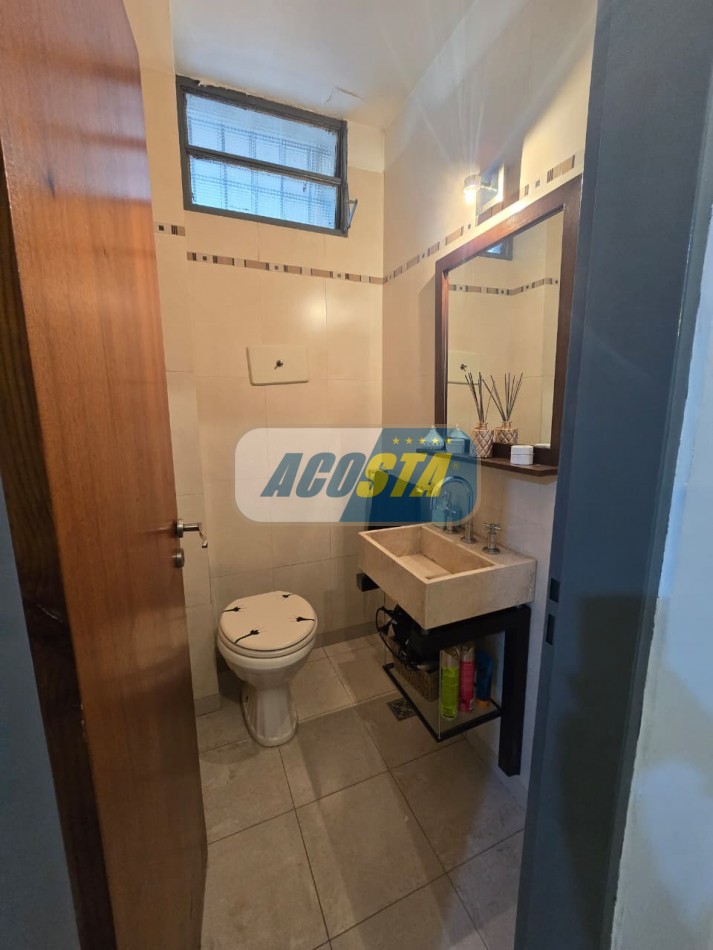EXCELENTE CASA DE 4 AMBIENTES EX-MUNICIPAL
