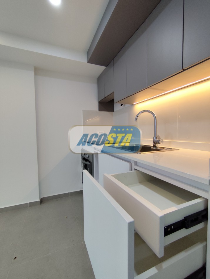 DEPARTAMENTO A ESTRENAR, 1 AMB CON PATIO, POSESION INMEDIATA