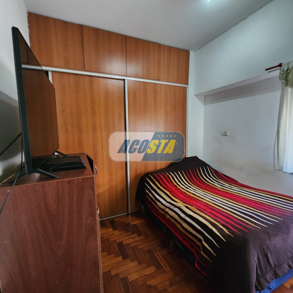 TIPO CASA AL FRENTE 