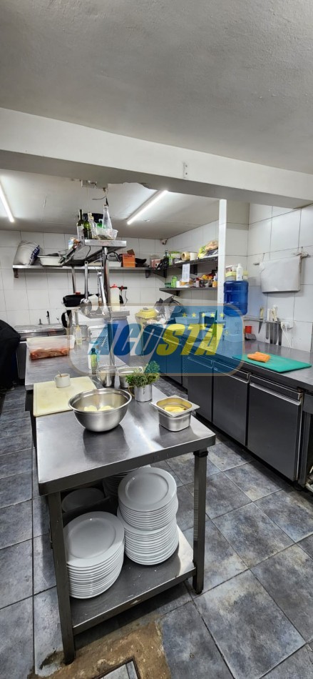 VENTA FONDO DE COMERCIO, POLO GASTRONOMICO,  BARRIO NAON.