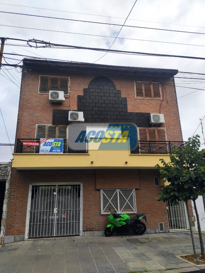 HERMOSO DTO. 2 AMBIENTES, A ESTRENAR, TIPO DUPLEX, MTS AV. E. CASTRO