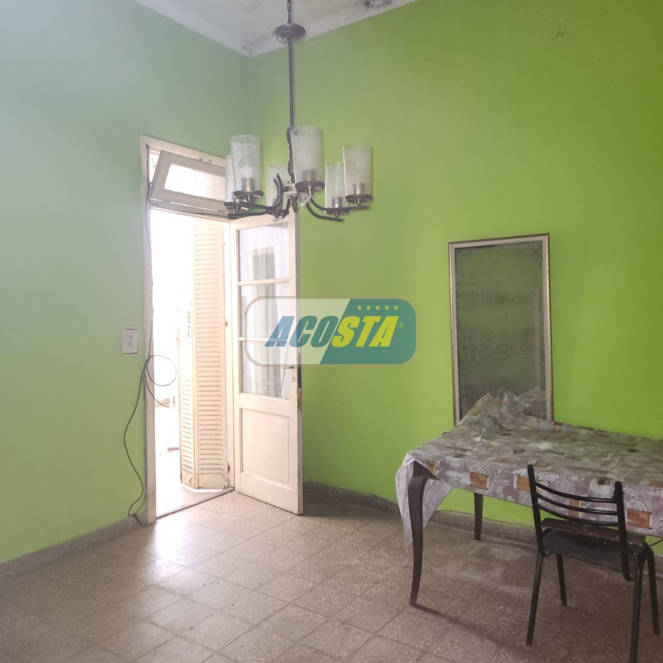 ALQUILER PH 2 AMBIENTES SOBRE AV. ALBERDI