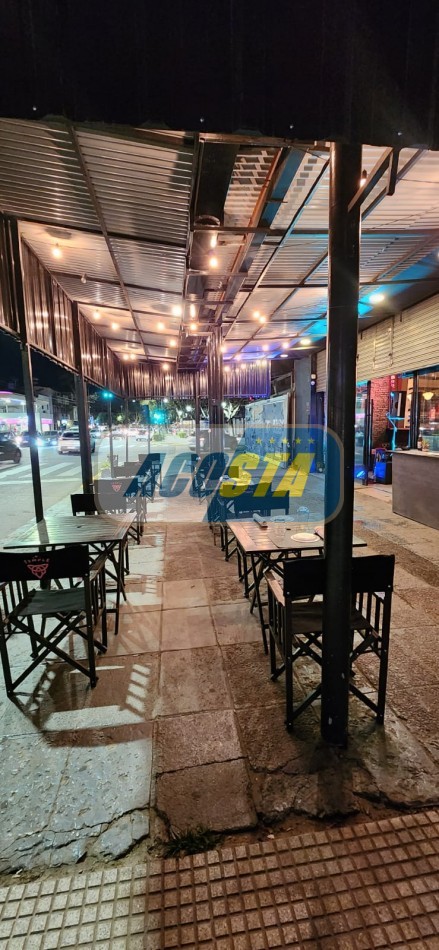 VENTA FONDO DE COMERCIO, POLO GASTRONOMICO,  BARRIO NAON.