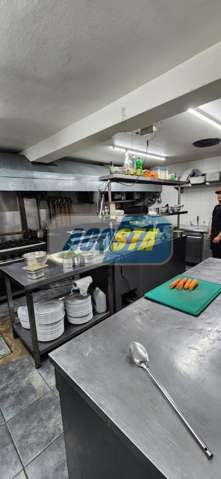 VENTA FONDO DE COMERCIO, POLO GASTRONOMICO,  BARRIO NAON.