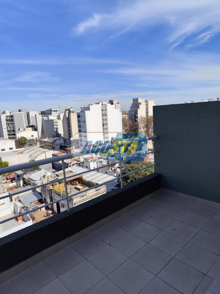 OPORTUNIDAD! A ESTRENAR, DTO 1 AMBIENTE AL FRENTE CON BALCON TERRAZA SOBRE AVENIDA