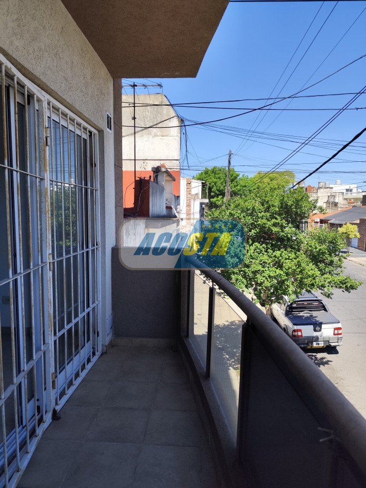 ALQUILER DTO. 1 AMBIENTE FTE. CON BALCON