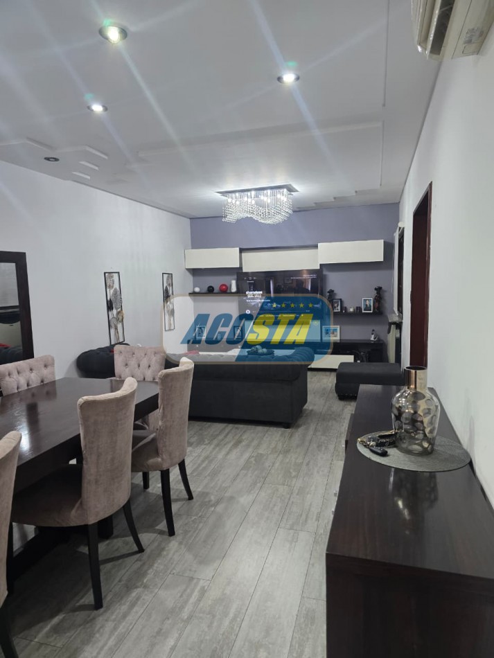EXCELENTE CASA DE 4 AMBIENTES EX-MUNICIPAL
