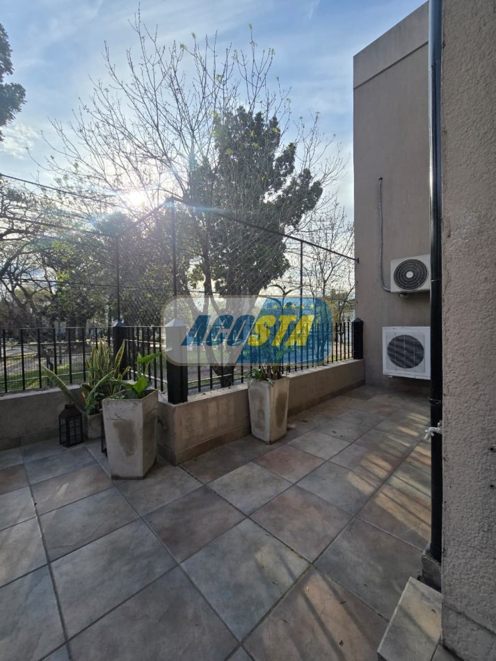 EXCELENTE CASA DE 4 AMBIENTES EX-MUNICIPAL