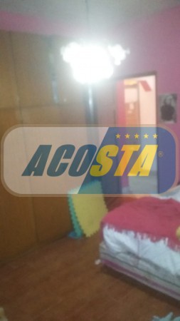 GALPON CON VIVIENDA DE 3 AMBIENTES CON SALIDA A DOS CALLES