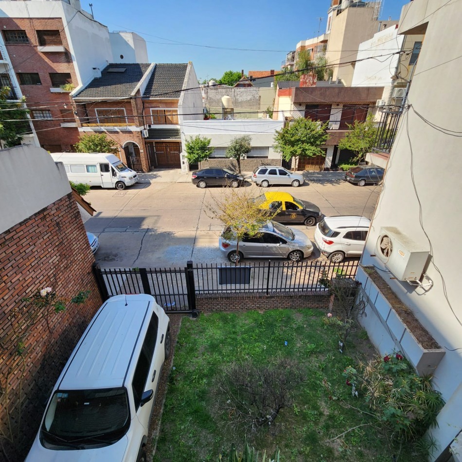 LOTE EN VENTA SOBRE AV. EMILIO CASTRO ESQUINA CAFAYATE, IDEAL EMPRENDIMIENTO