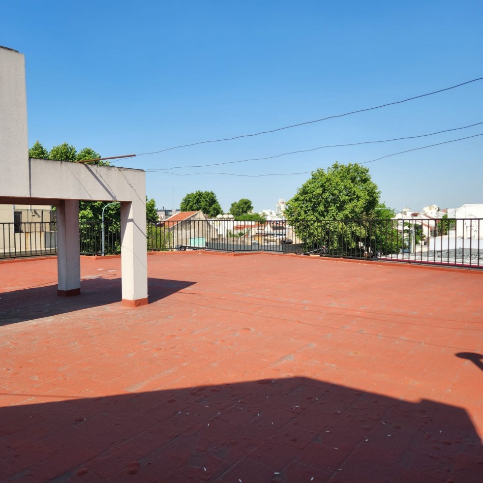 LOTE EN VENTA SOBRE AV. EMILIO CASTRO ESQUINA CAFAYATE, IDEAL EMPRENDIMIENTO