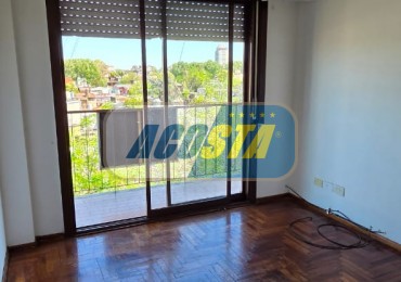 DEPARTAMENTO 2 AMBIENTES AL FRENTE