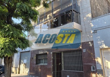 ALQUILER CASA 3 AMBIENTES, REFORMADA, CON TZA Y PARRILLA, A PARTIR DE DICIEMBRE 2025