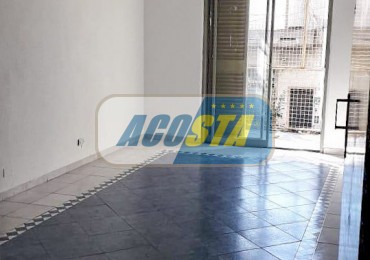 DTO 3 AMB. AL FRENTE CON BALCON
